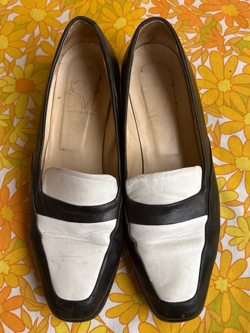 Vintage 90s Joan & David Black and White Leather Loafers